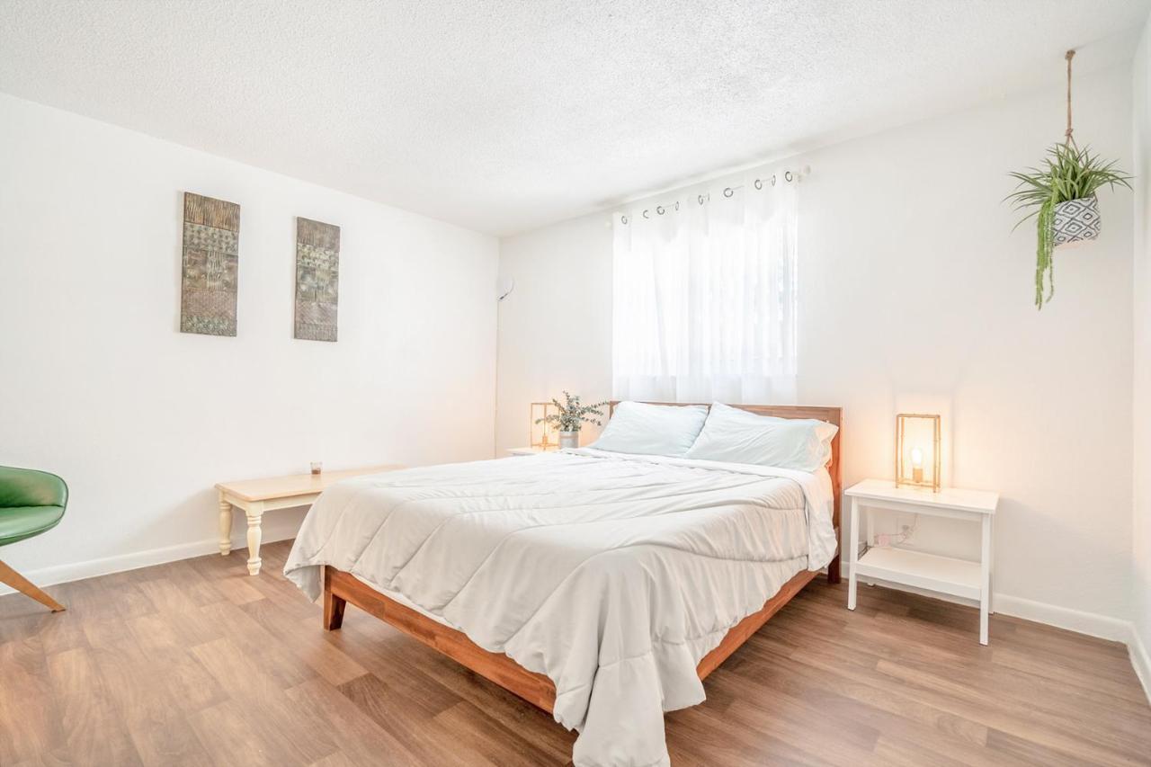 Stylish Apts In Oakland Park Near Ft Lauderdale Fort Lauderdale