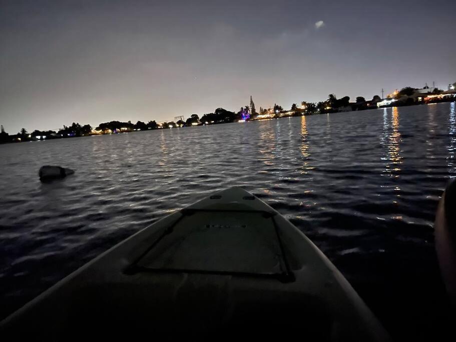 Holiday home Supervilla - Lakefront - Sunsets, Kayaks, Grill Fort Lauderdale