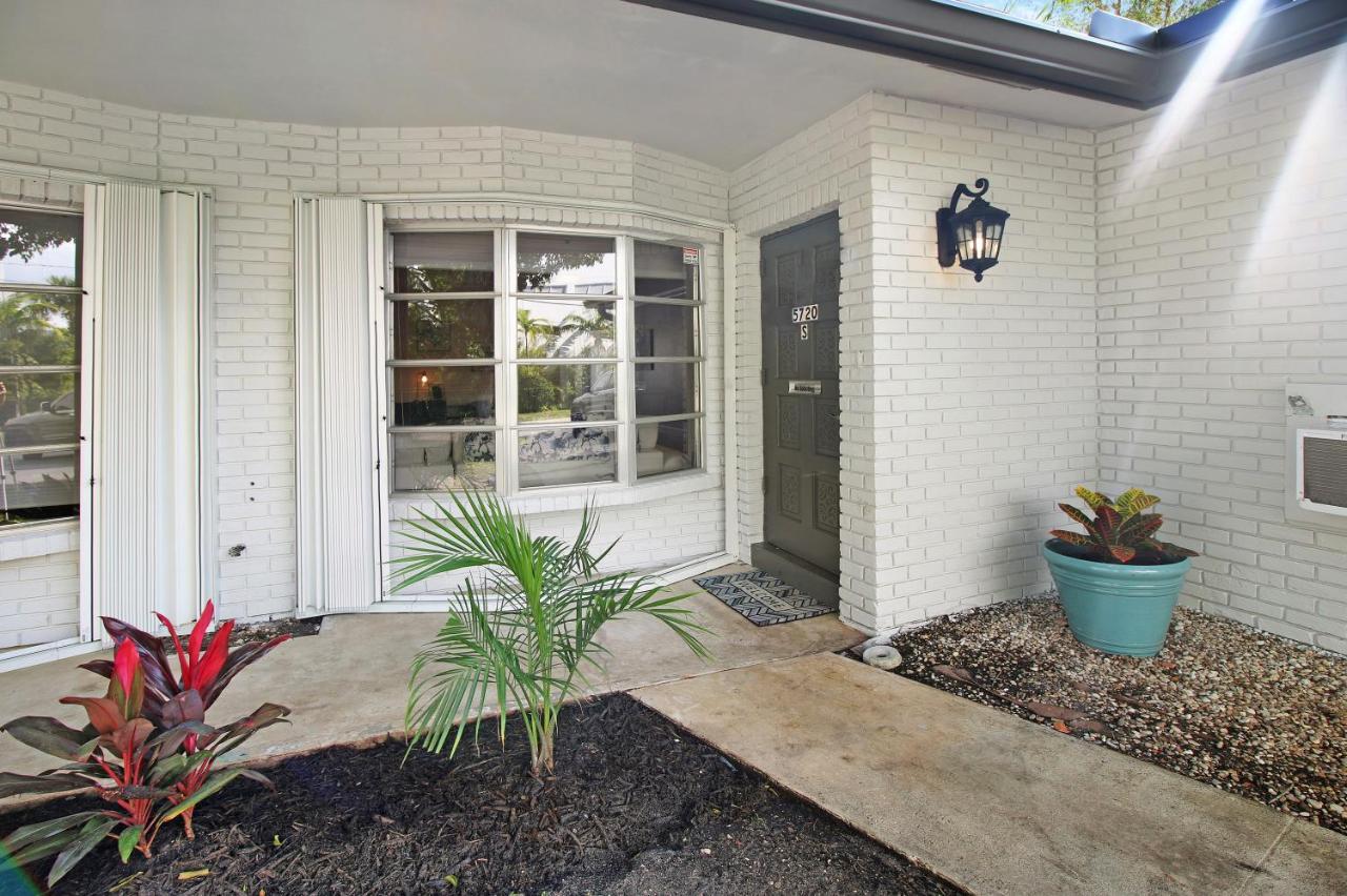 Holiday home The Waterman's Retreat- 3 Bedroom Waterfront Unit