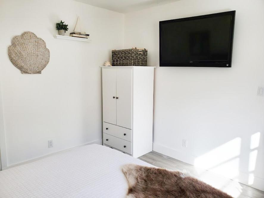 Stylish & Newly-renovated Near Olas Guest house *