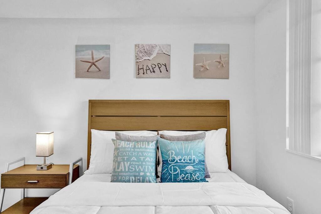 2b On The Water, Luxurious & Games Galore! Near Beach & Airport *