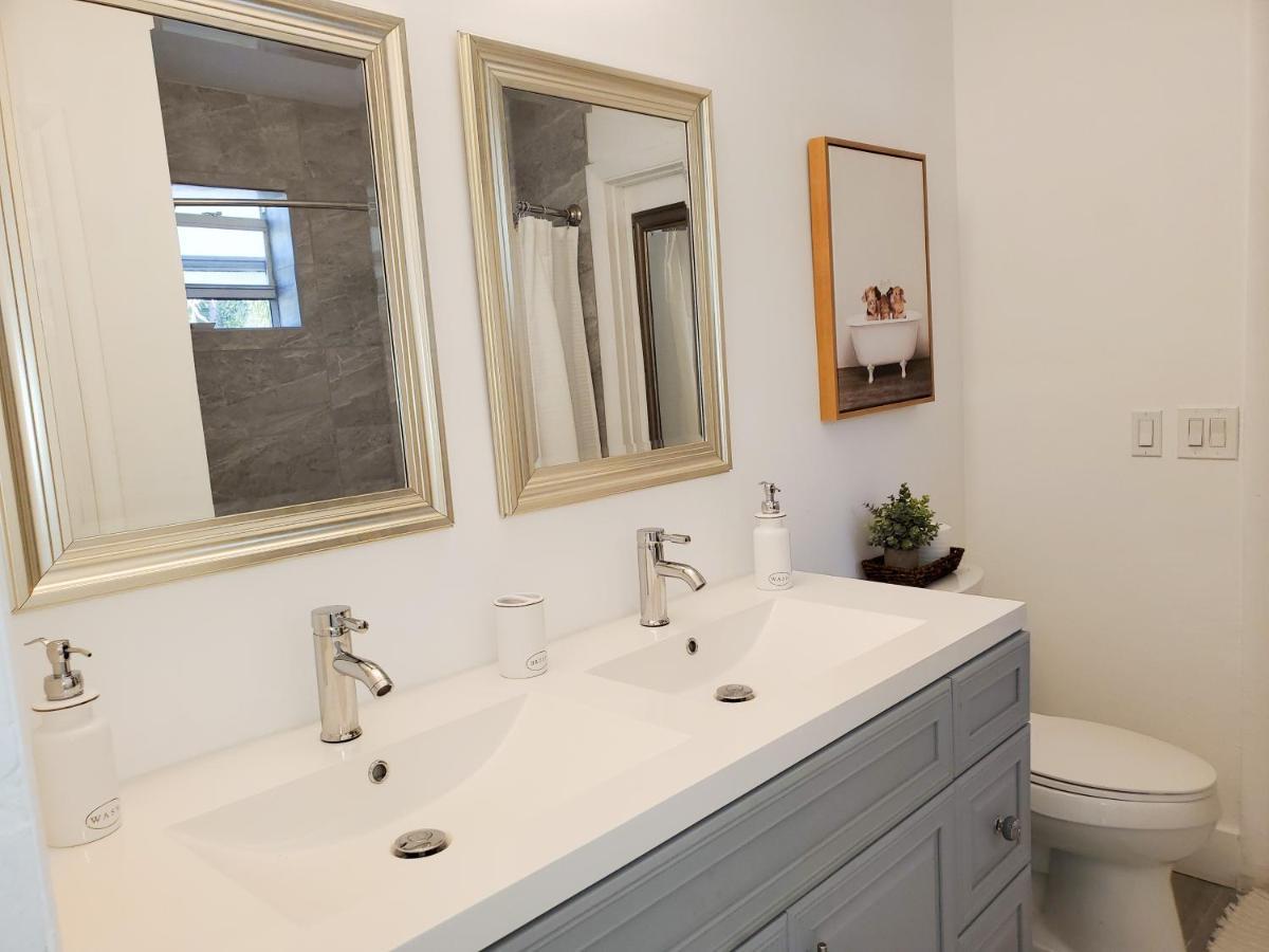 Stylish & Newly-renovated Near Olas Guest house