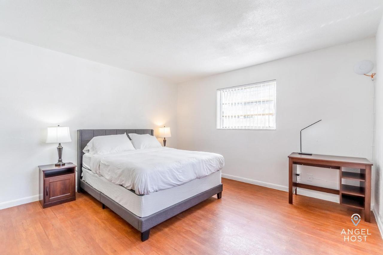 Stylish Apts In Oakland Park Near Ft Lauderdale *