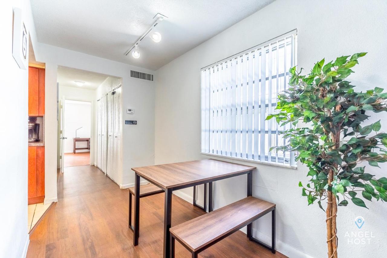 Stylish Apts In Oakland Park Near Ft Lauderdale Apartment Fort Lauderdale