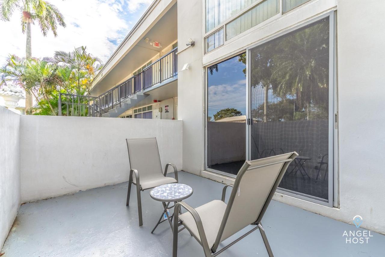Apartment Stylish Apts In Oakland Park Near Ft Lauderdale *