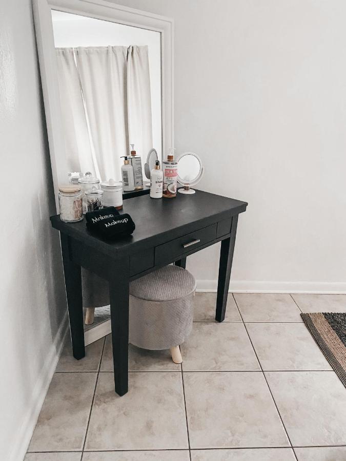 Lovely Bohemian * Fort Lauderdale