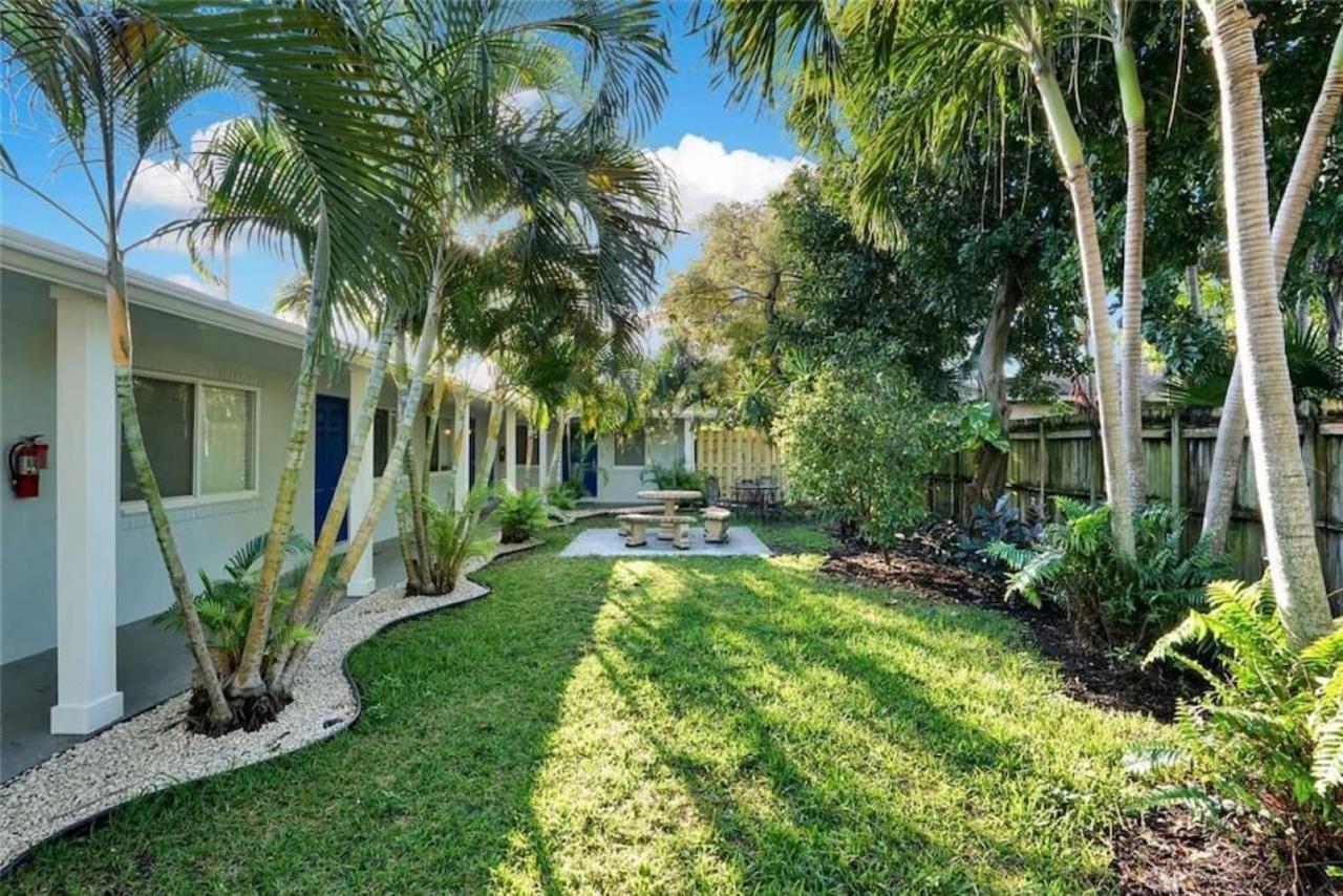 The Palms At Middle River Terrace 4 Apartment