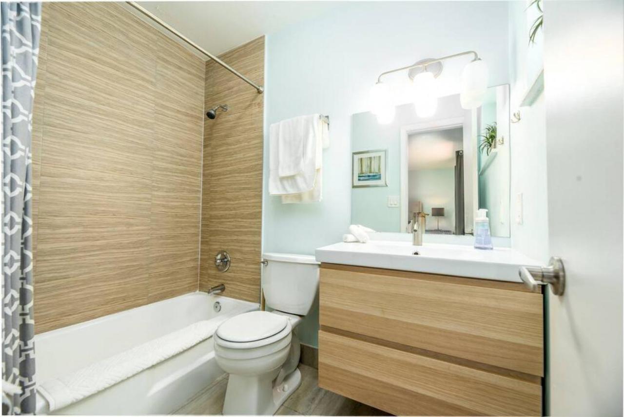 Steps To And Sea 2 Apartment Fort Lauderdale