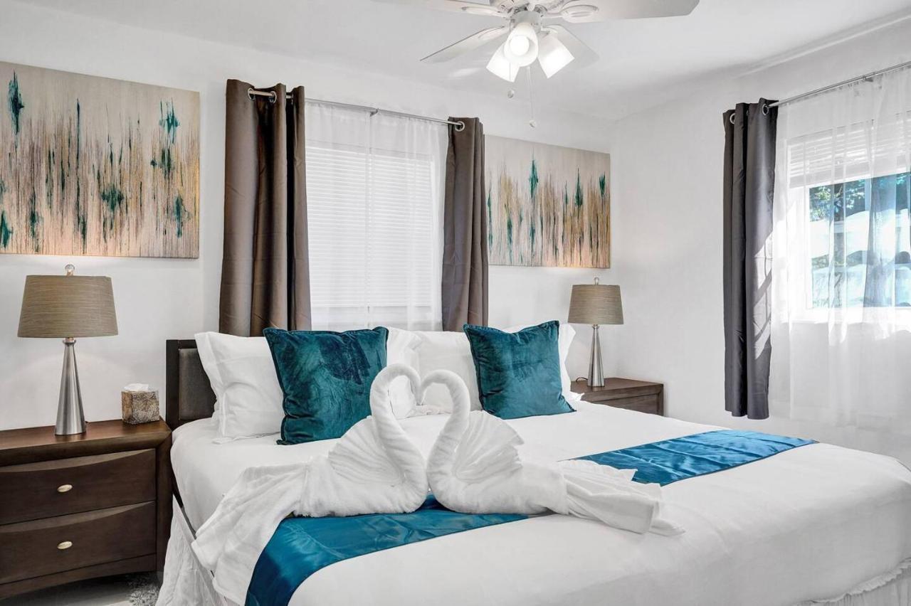 Newly Renovated 3br W Hot Tub Holiday home