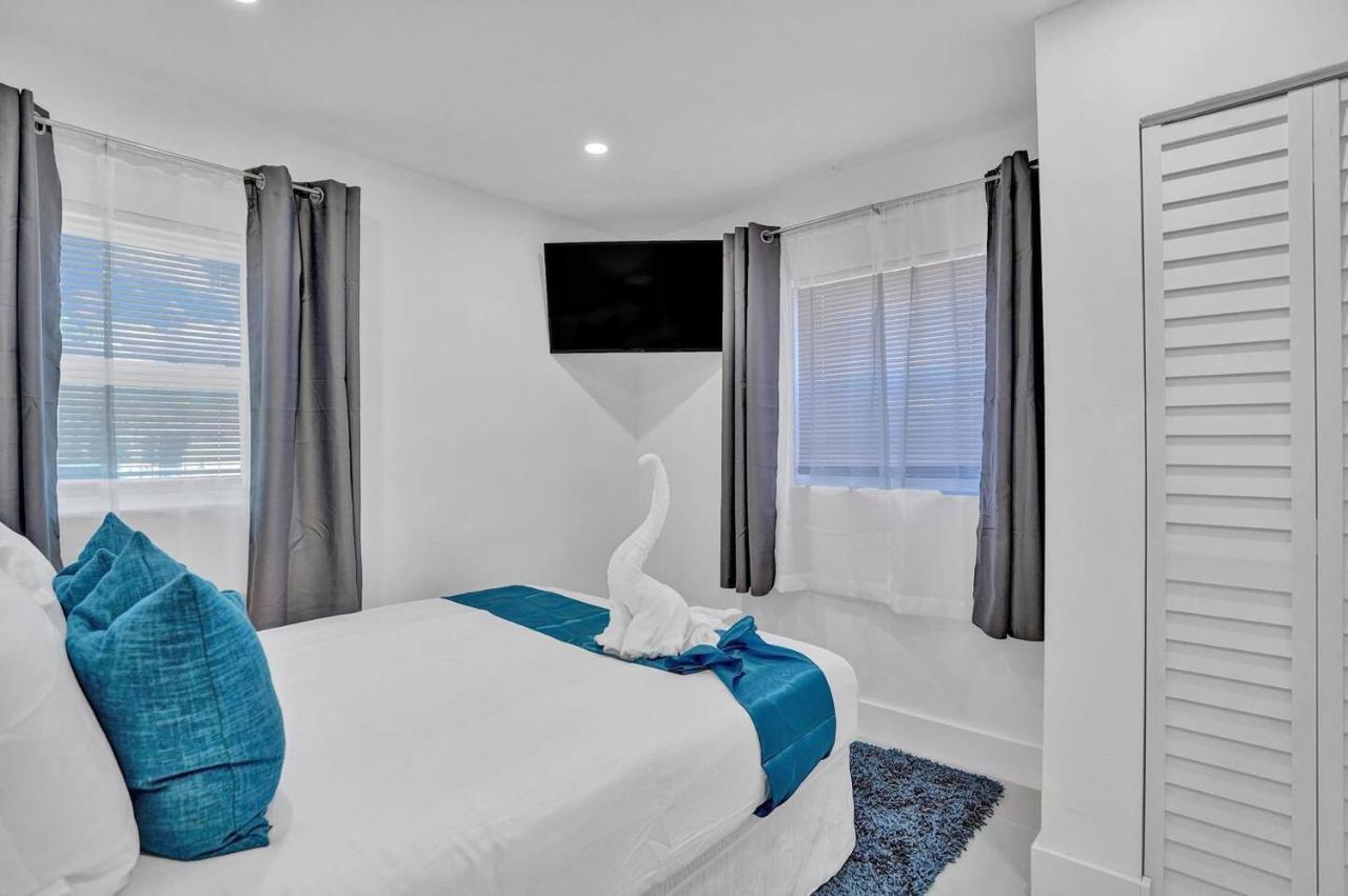 Holiday home Newly Renovated 3br W Hot Tub Fort Lauderdale