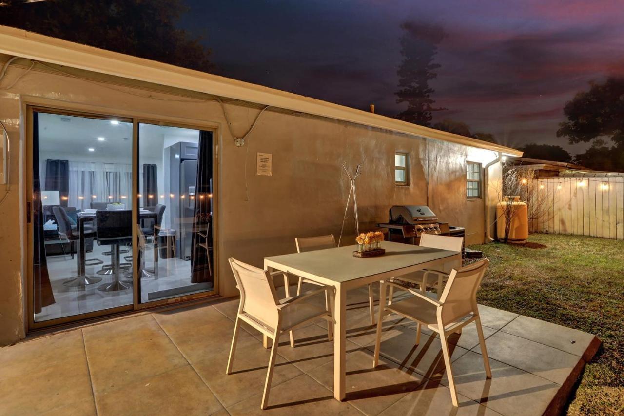 Newly Renovated 3br W Hot Tub *