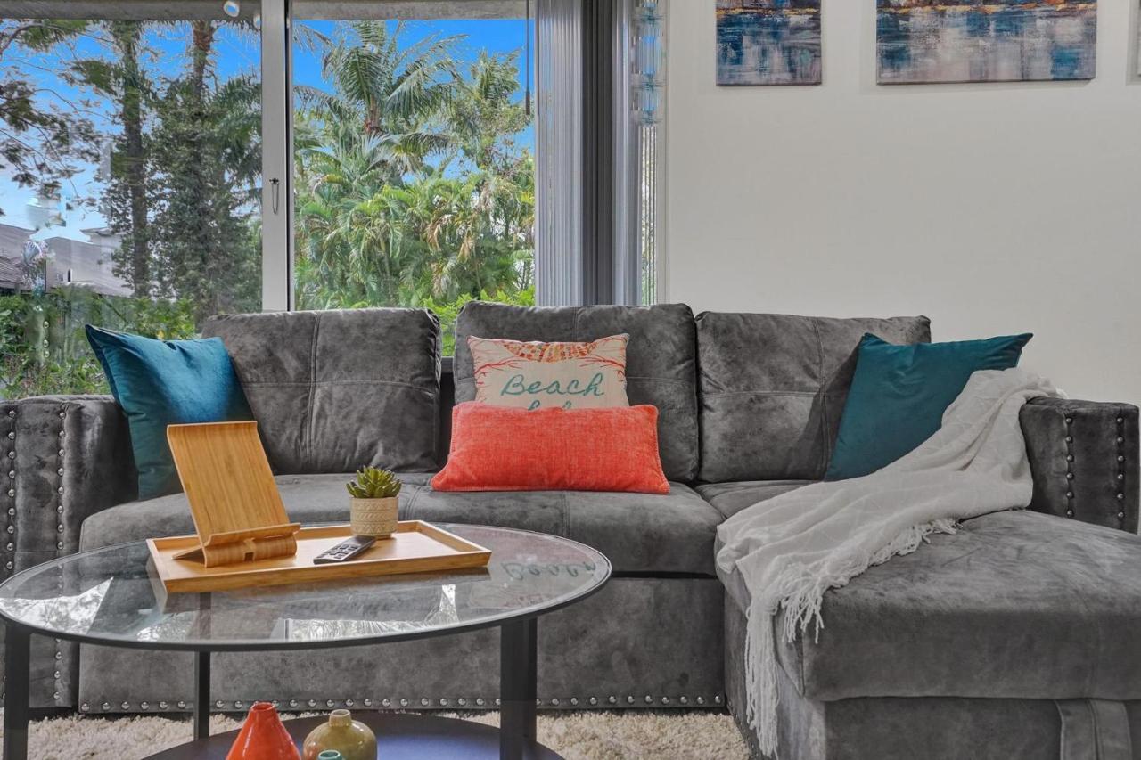 Apartment 3b Waterside - Luxury & Fun - Near Beach, Airport Fort Lauderdale