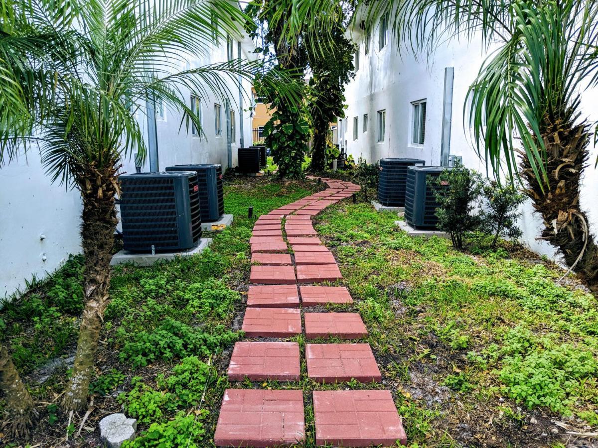 A3 - Endless Summer Vacation - 15 Minutes To Air & Beach & Cruise Apartment