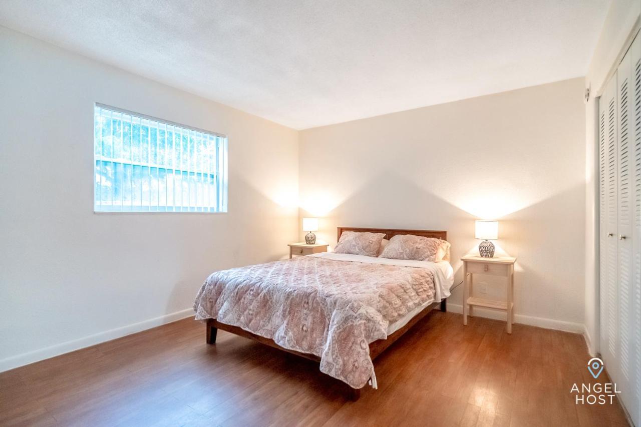 Stylish Apts In Oakland Park Near Ft Lauderdale Fort Lauderdale