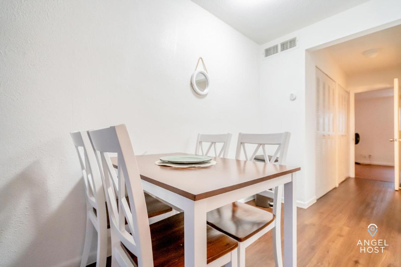 Apartment Stylish Apts In Oakland Park Near Ft Lauderdale *