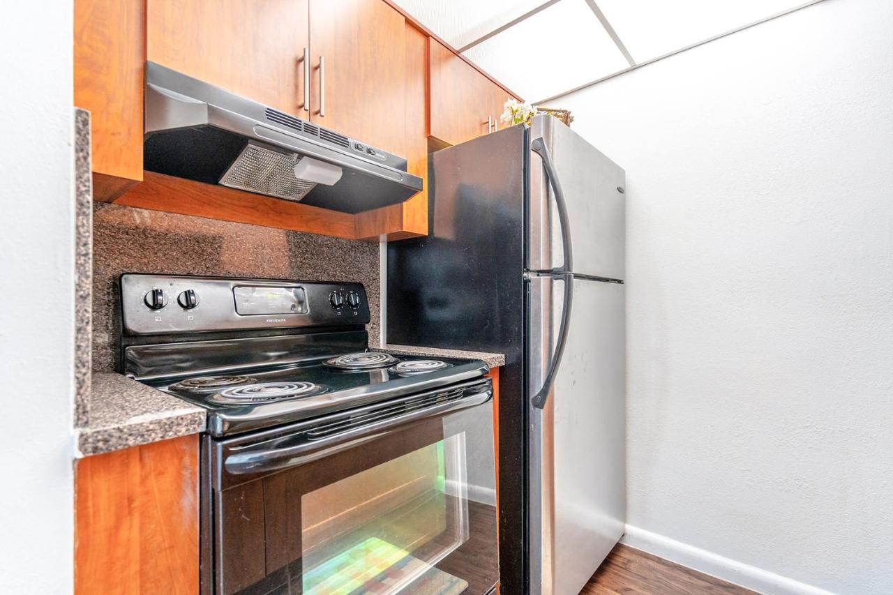 Stylish Apts In Oakland Park Near Ft Lauderdale * Fort Lauderdale