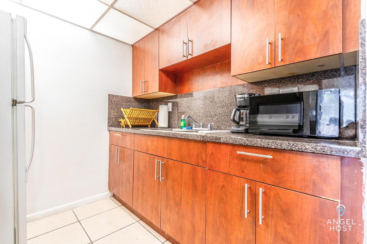 Apartment Stylish Apts In Oakland Park Near Ft Lauderdale *