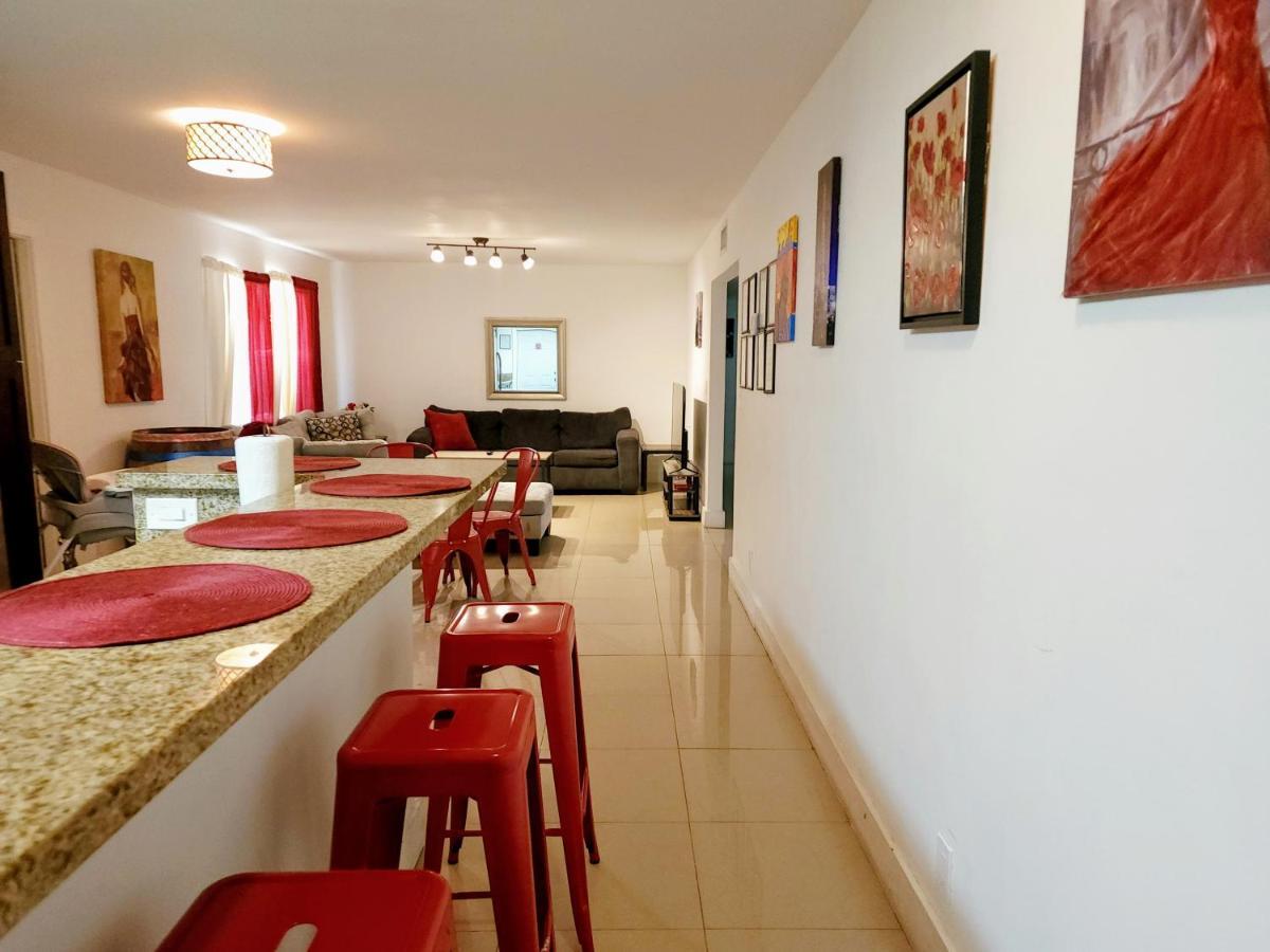Apartment A3 - Endless Summer Vacation - 15 Minutes To Air & Beach & Cruise Fort Lauderdale