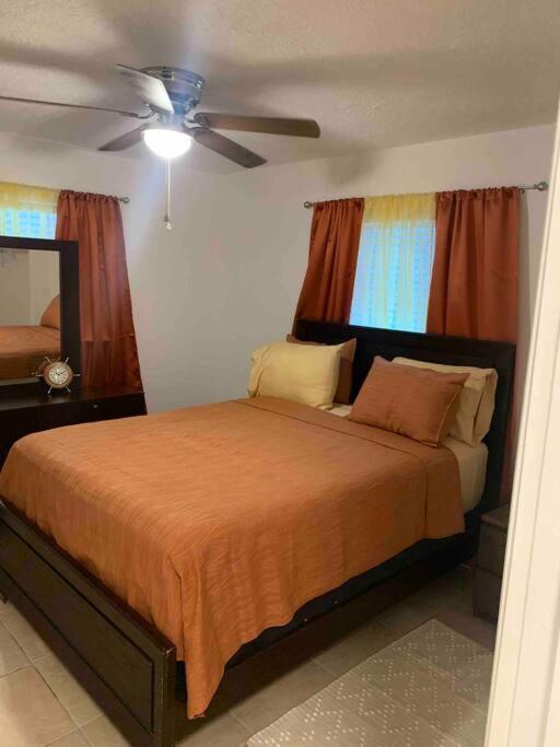 Quiet 2bedroom At Fl Apartment
