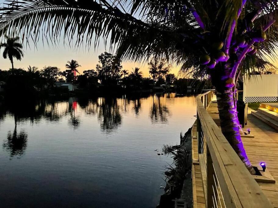 Holiday home 5-star Lakefront Oasis In Hollywood-hard Rock Casino Fort Lauderdale