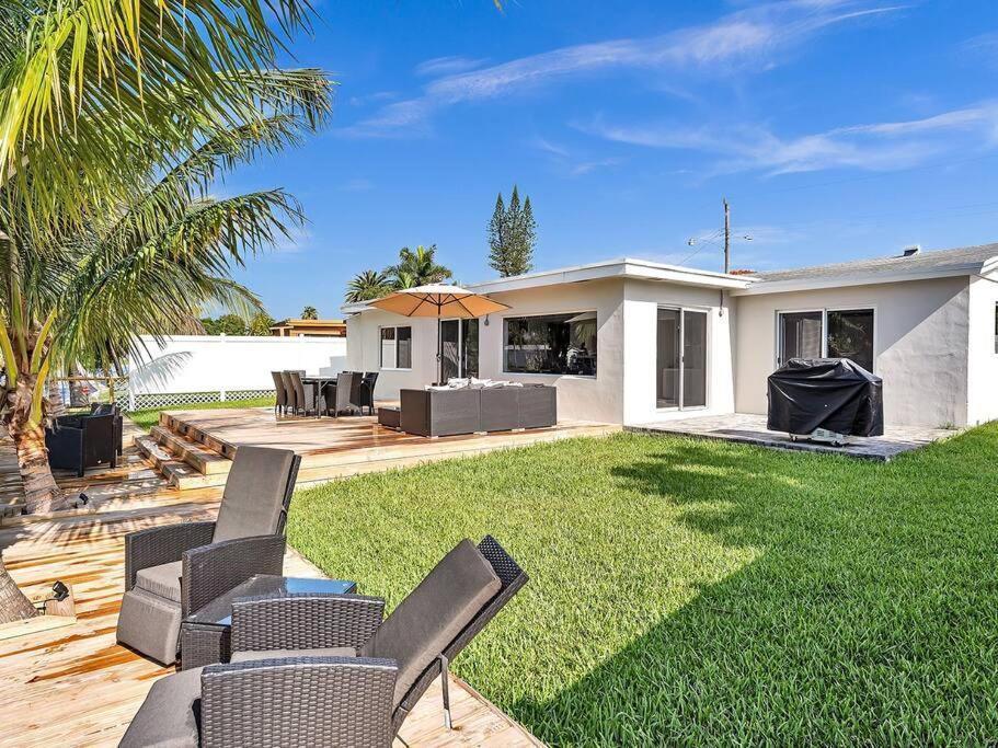 5-star Lakefront Oasis In Hollywood-hard Rock Casino Holiday home Fort Lauderdale