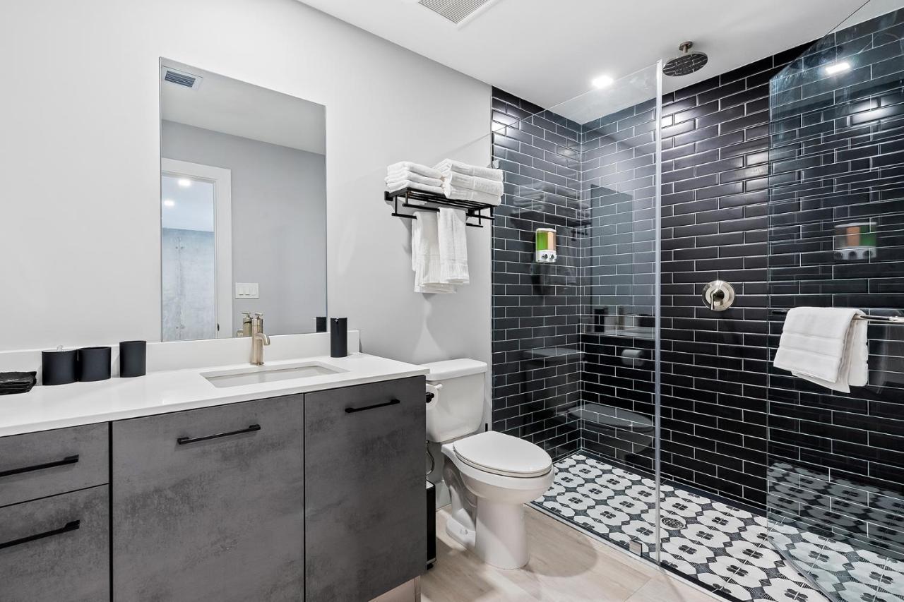 Apartment Pretty Rola 201 Luxury 1b1b W King Bed At Downtown Lauderdale Fort Lauderdale