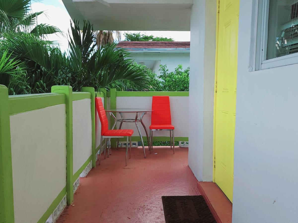 A3 - Endless Summer Vacation - 15 Minutes To Air & Beach & Cruise Apartment *