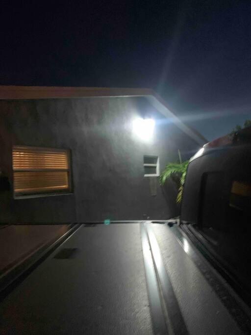 Quiet 2bedroom At Fl