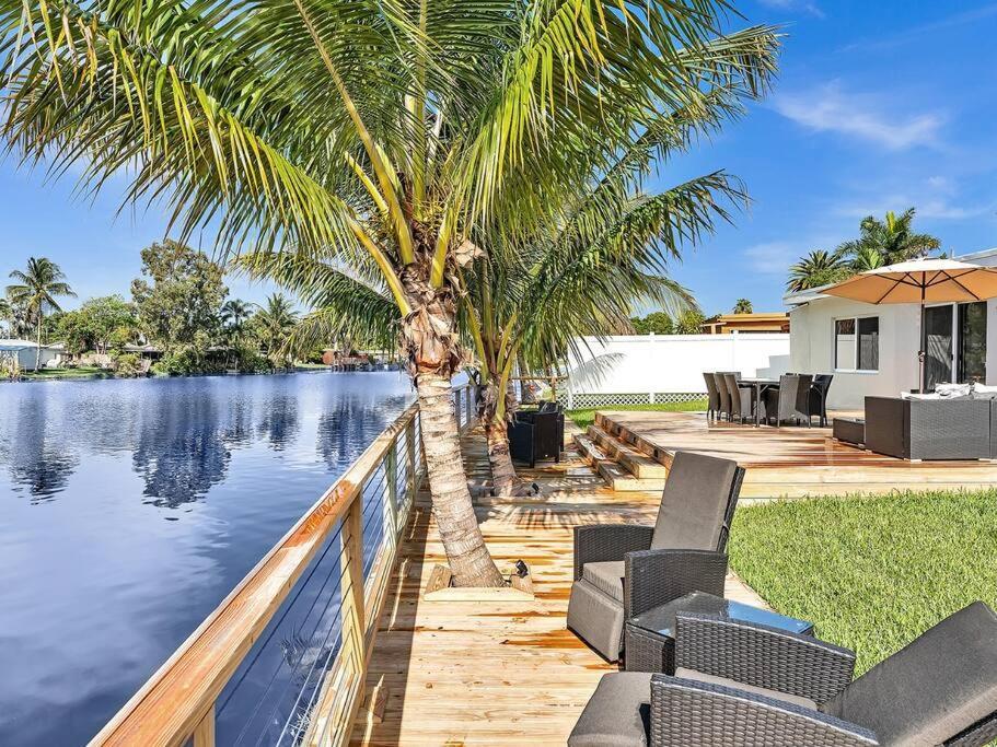 5-star Lakefront Oasis In Hollywood-hard Rock Casino Fort Lauderdale