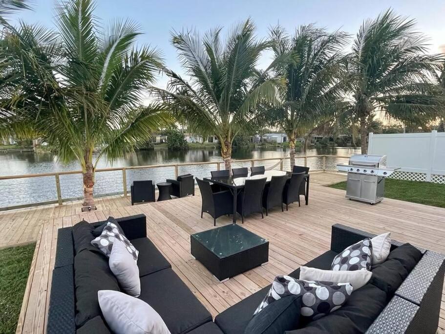 Holiday home 5-star Lakefront Oasis In Hollywood-hard Rock Casino Fort Lauderdale