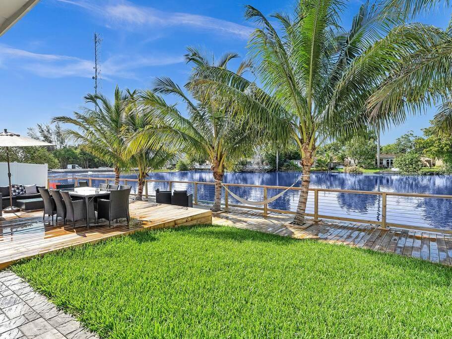 5-star Lakefront Oasis In Hollywood-hard Rock Casino * Fort Lauderdale