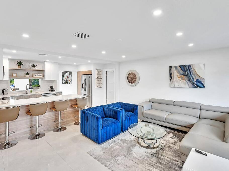 Holiday home 5-star Lakefront Oasis In Hollywood-hard Rock Casino