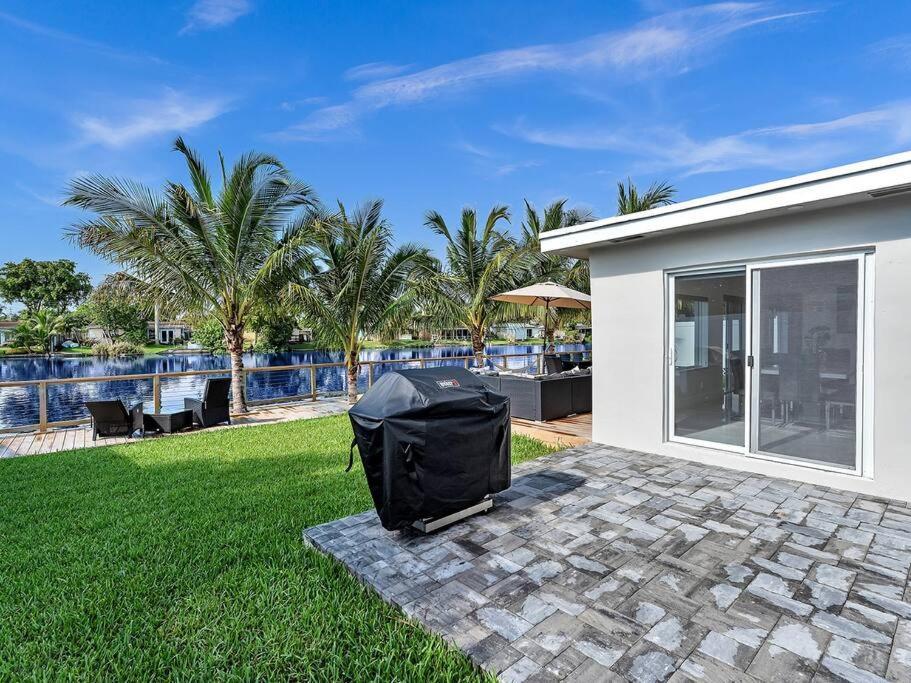 Holiday home 5-star Lakefront Oasis In Hollywood-hard Rock Casino Fort Lauderdale