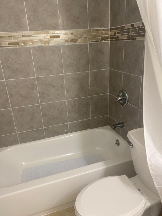 Apartment Quiet 2bedroom At Fl *
