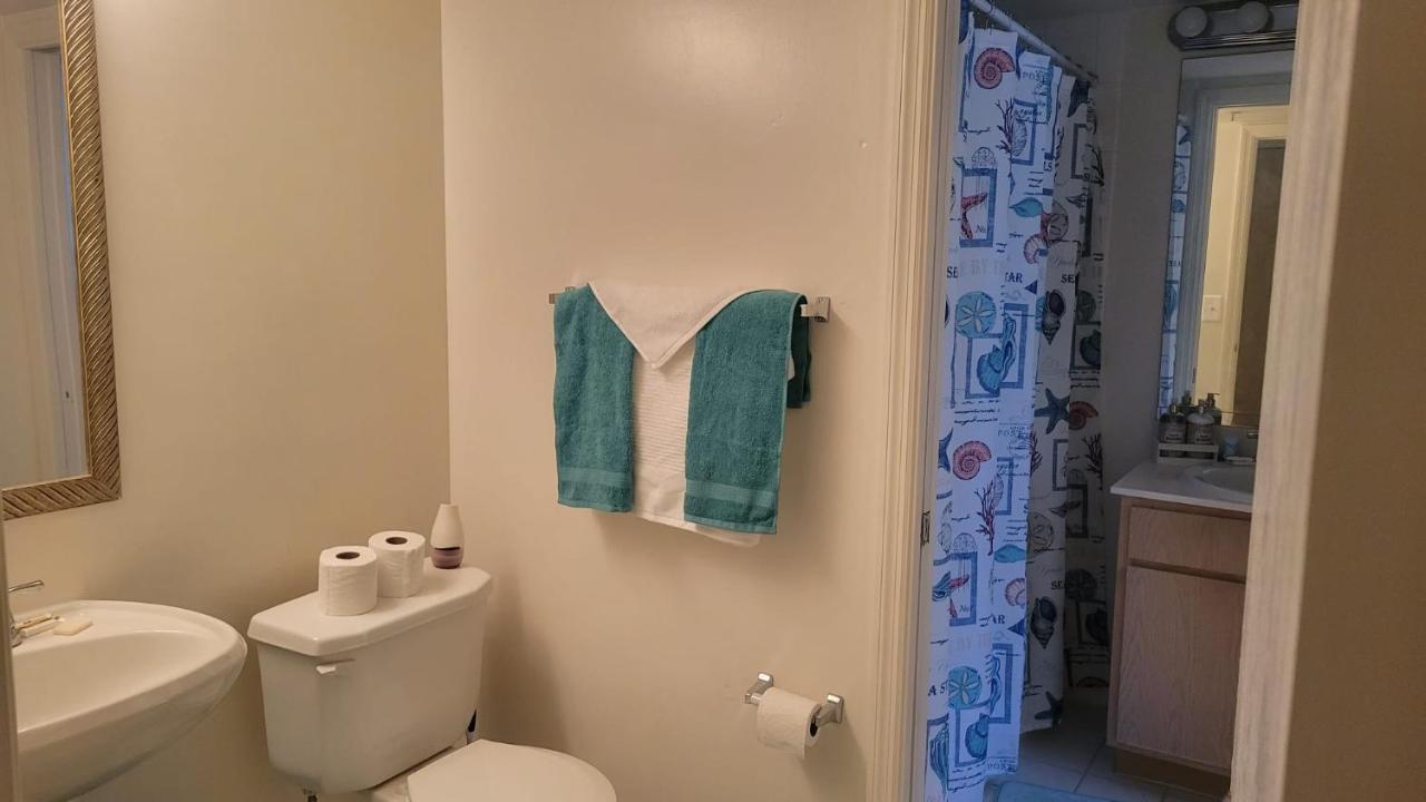Not Availabl Apartment