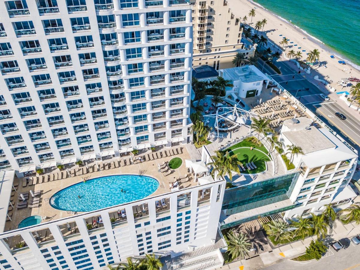 Luxury At Lauderdale *