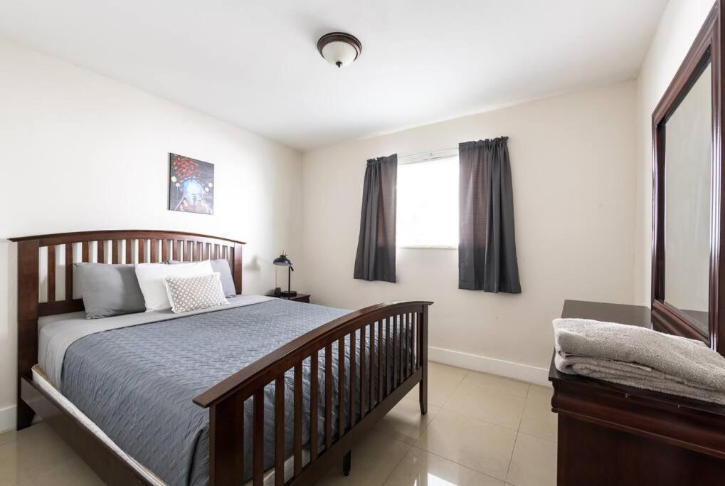 A1 - Endless Summer Vacation - Affordable Luxury Near Downtown Fort Lauderdale