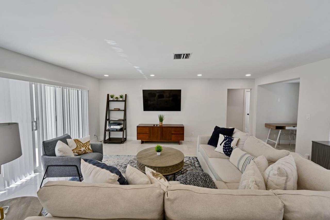 Sail Away Beach Sleeps 10 Heated Pool * Fort Lauderdale