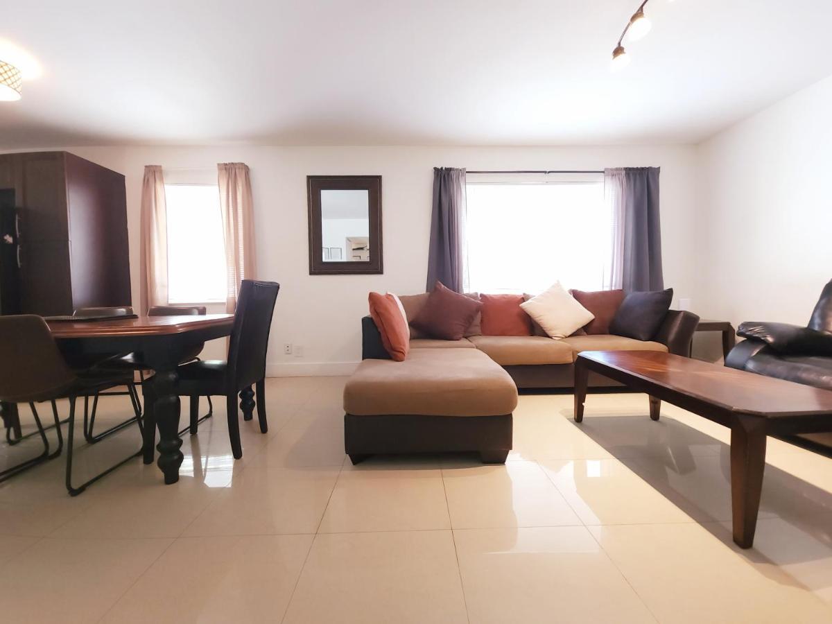 A4 - Endless Summer - Downtown Near Park, Ports, And Beach *