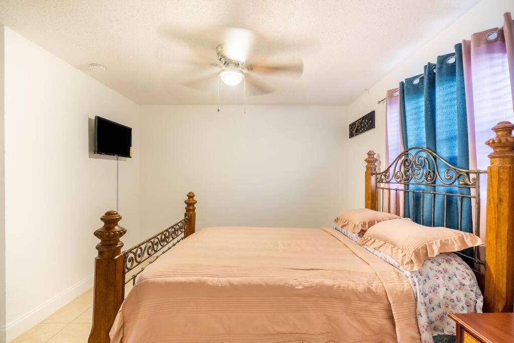 Cheerful 1-bedroom 1bath At Lauderdale Fl Apartment