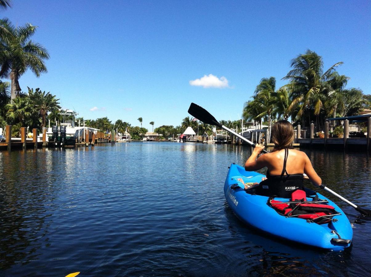 New! Waterfront Heated Pool & Jacuzzi 2 Mi To - Fishing Pier Relaxing & Hammock Holiday home *