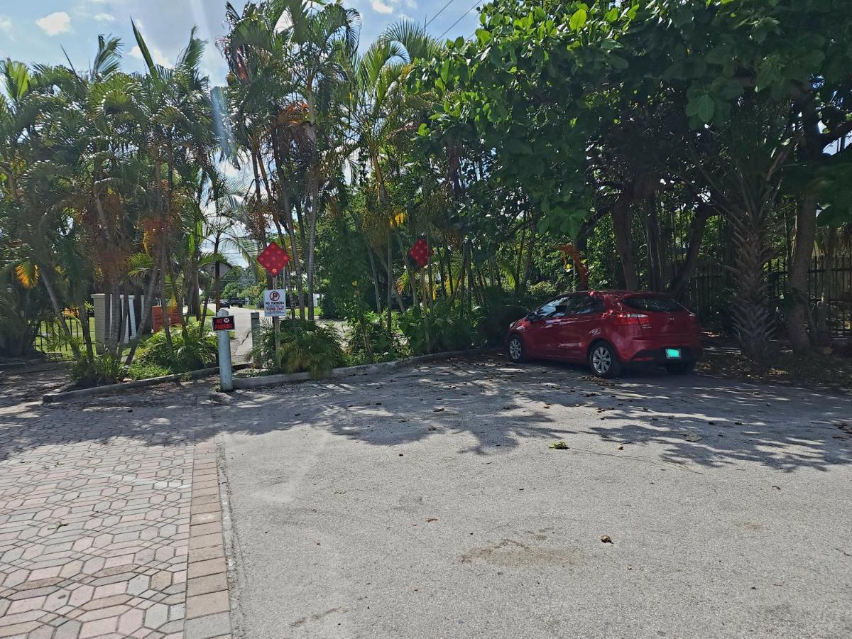 A4 - Endless Summer - Downtown Near Park, Ports, And Beach Apartment