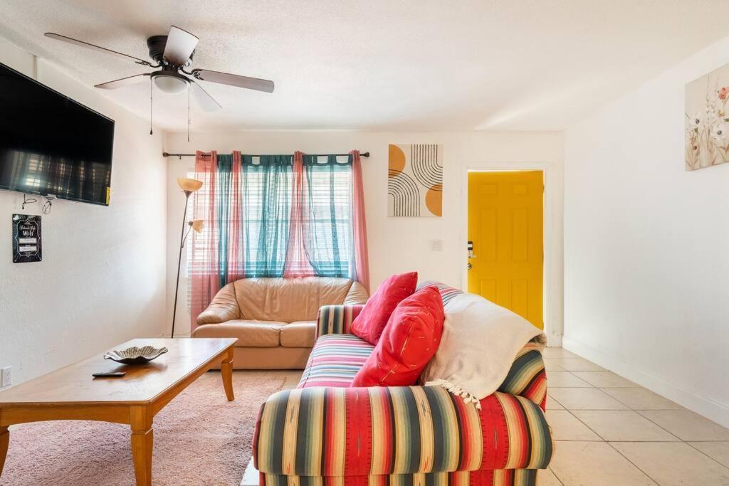 Apartment Cheerful 1-bedroom 1bath At Lauderdale Fl *