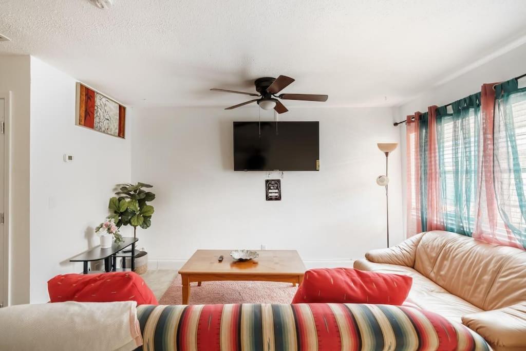 Apartment Cheerful 1-bedroom 1bath At Lauderdale Fl *