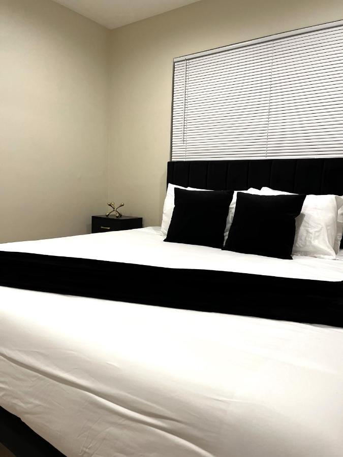 Luxury 5bed Family/friends Gateway. 10min To *