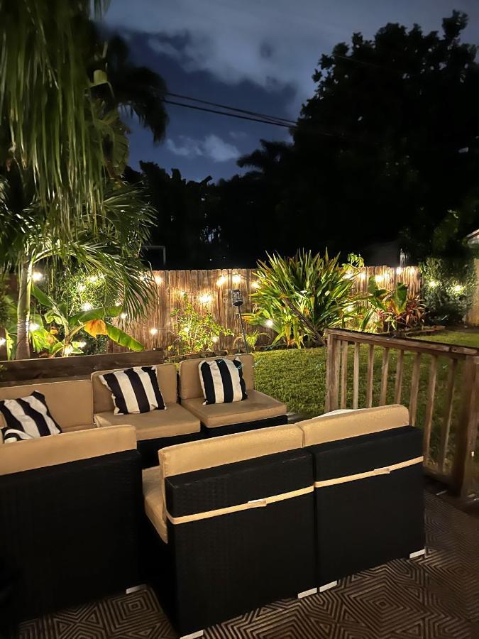 Villa Luxury 5bed Family/friends Gateway. 10min To