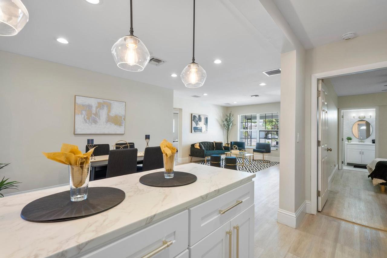 Villa Luxury 5bed Family/friends Gateway. 10min To Fort Lauderdale