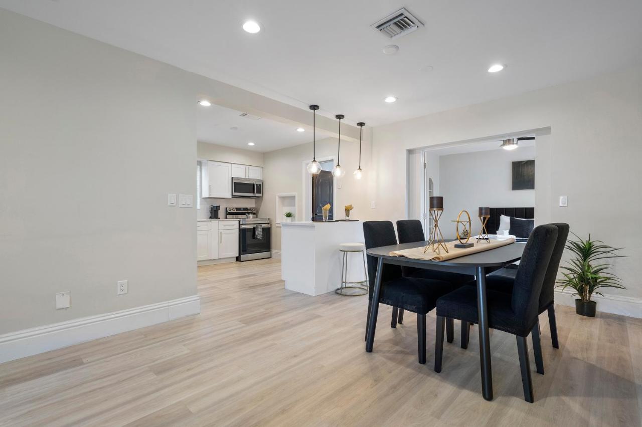 Luxury 5bed Family/friends Gateway. 10min To * Fort Lauderdale