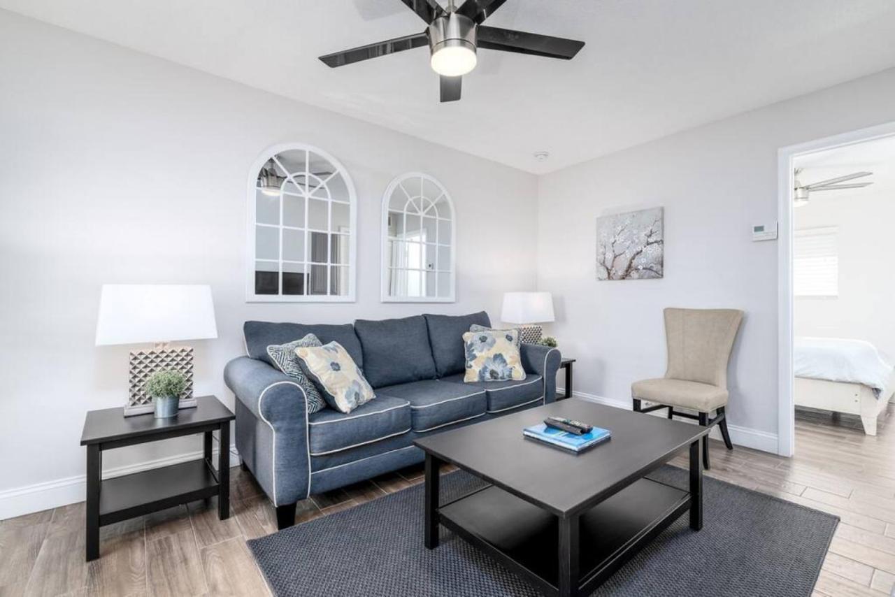 The 3 - Wilton Manors Apartment