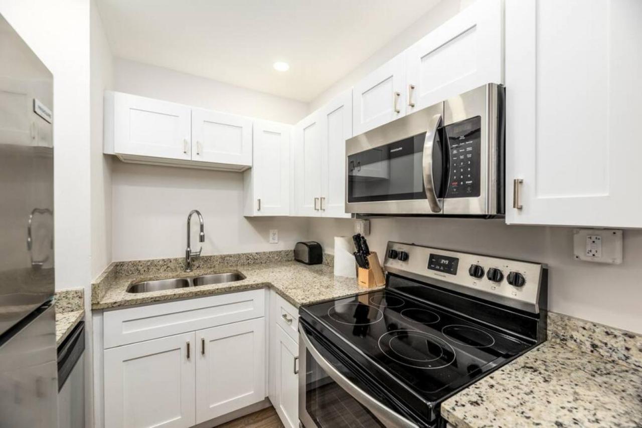 The 1 - Wilton Manors Apartment Fort Lauderdale